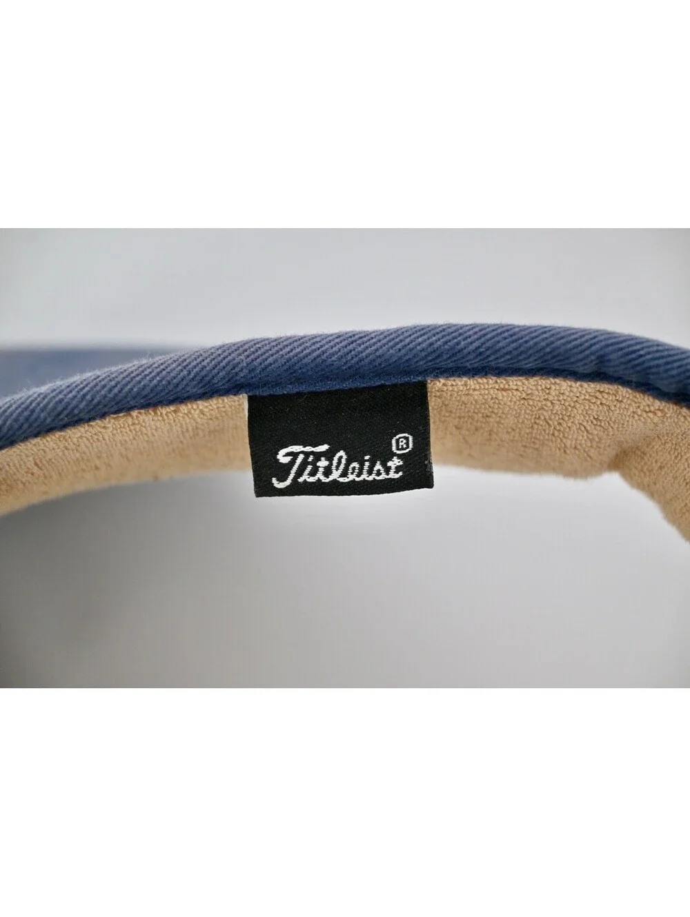 Vintage Titleist Womens Blue Wide Visor Plaid Inside Embroidered Reversable EUC